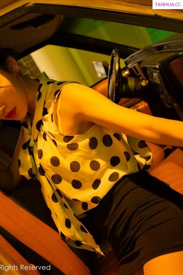 陆萱萱  [XIUREN]高清写真图 2020.05.06 陆萱萱第66张图片